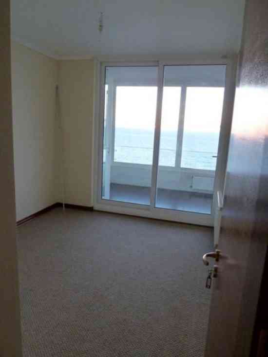 Departamento nuevo con cocina equipada y piso flotante, Temuco, av