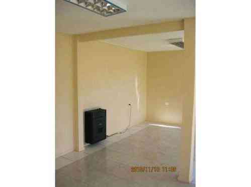 ARRIENDO OFICINA COMERCIAL EN SECTOR CENTRO RESIDENCIAL