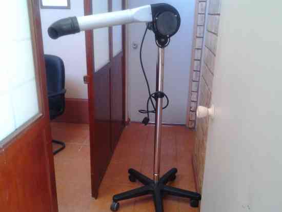 SECADOR CANINO PEDESTAL OSTER C/TRANSFORMADOR OSTER